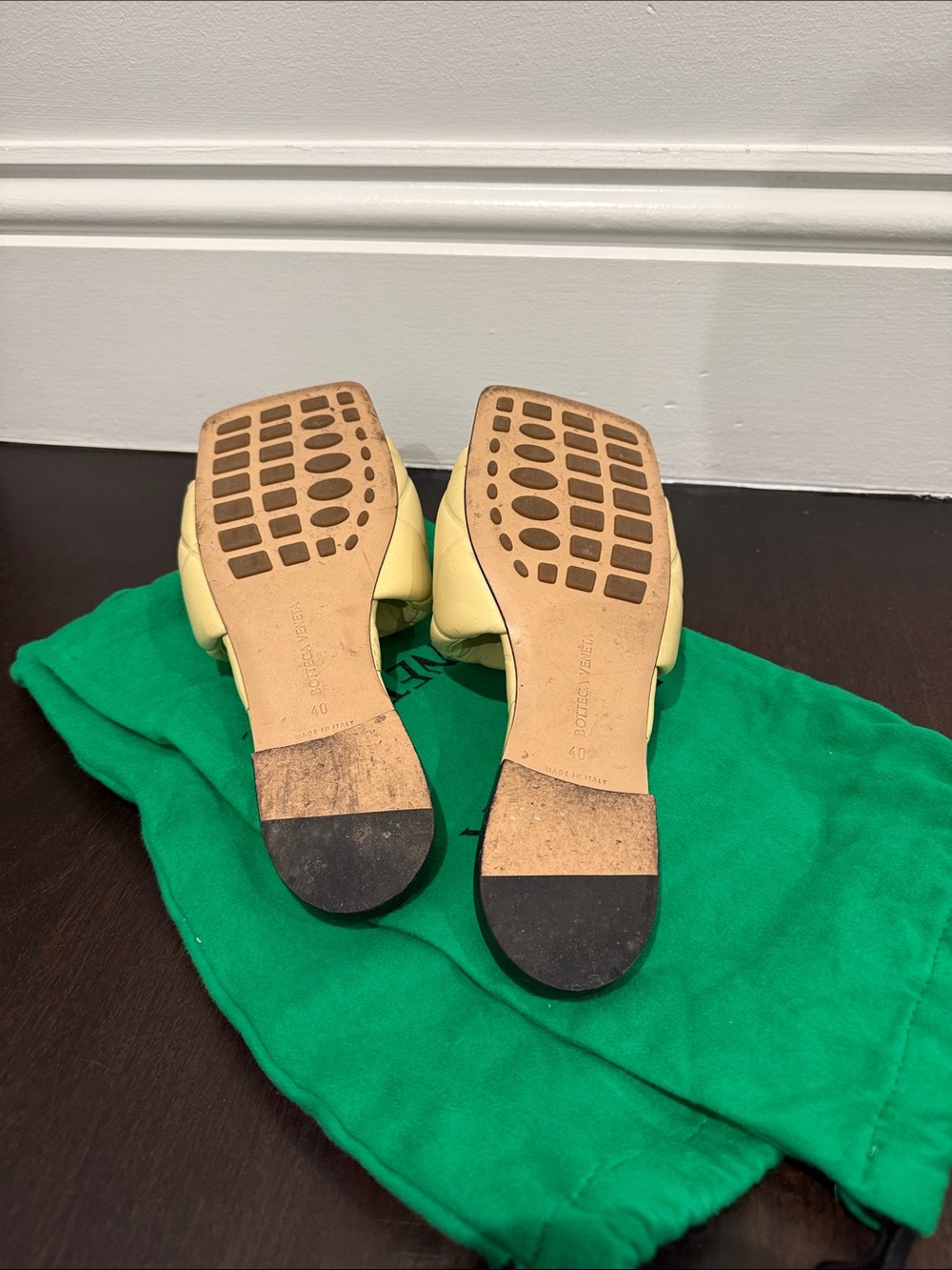 Bottega Veneta Lido Leather Slides - Picture 3 of 4
